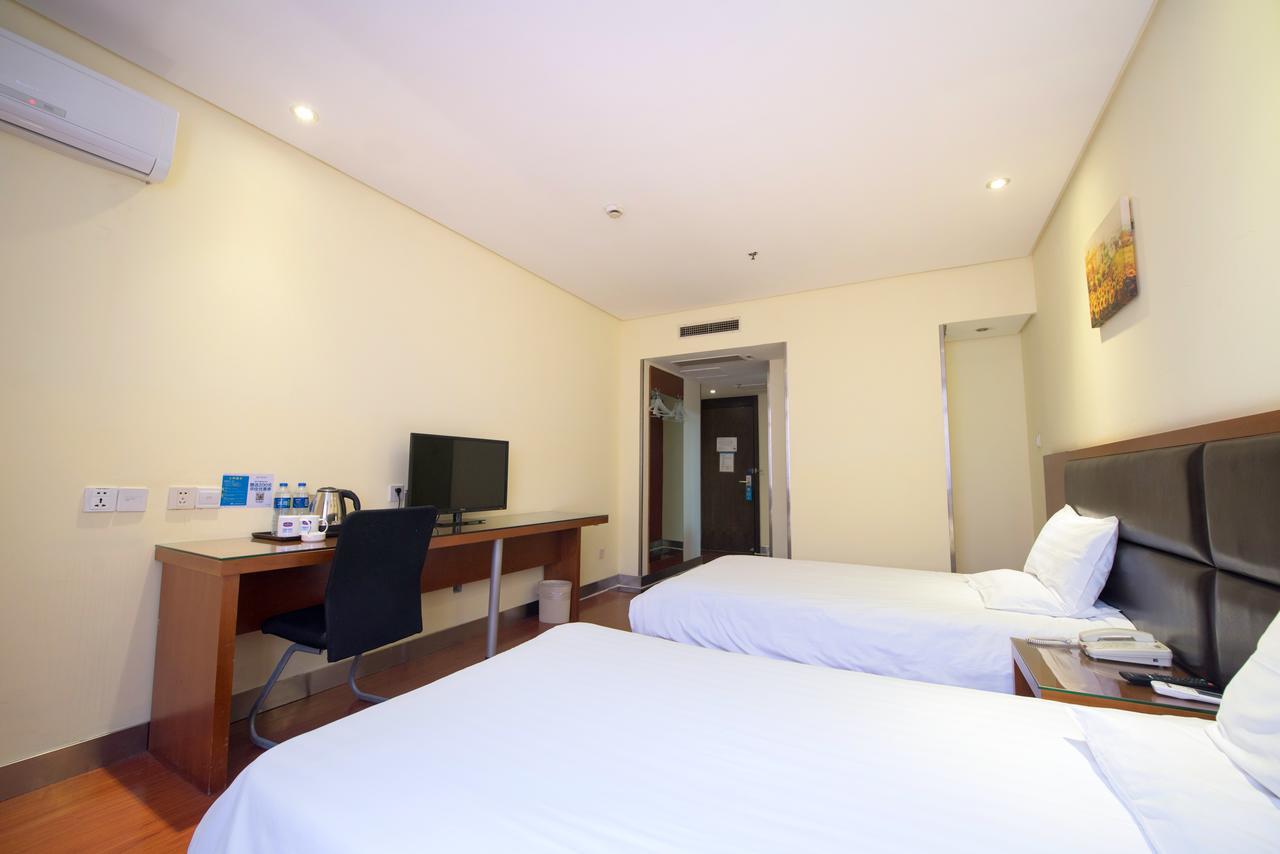 Hanting Express Shanghai Lujiazui Minsheng Road 외부 사진