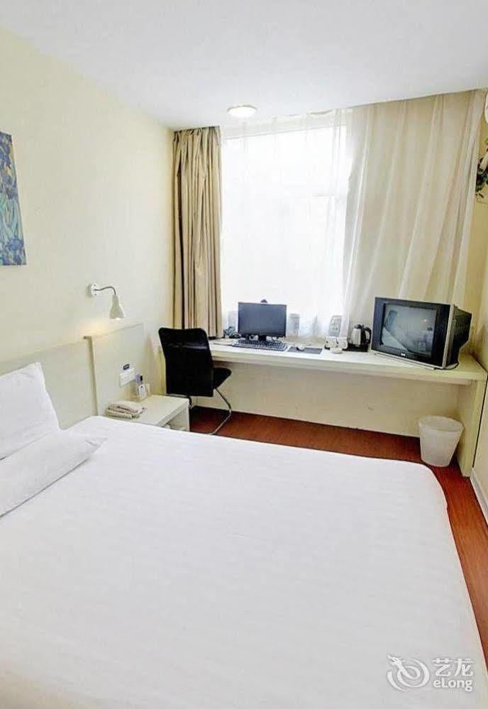 Hanting Express Shanghai Lujiazui Minsheng Road 외부 사진